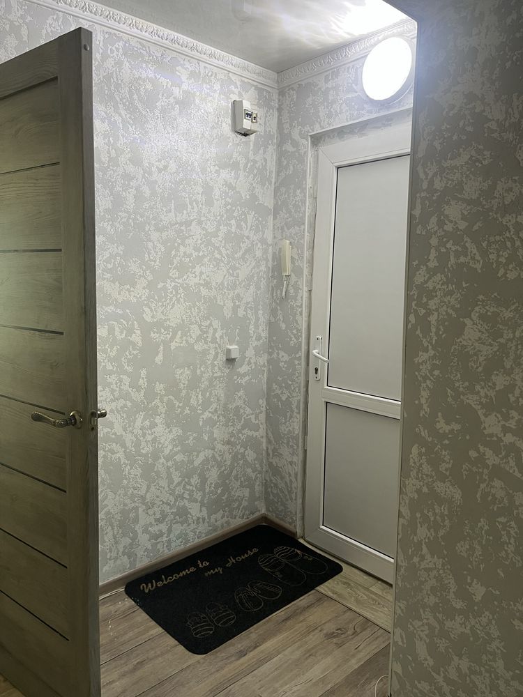 Продам 3-х комнатную квартиру в центре