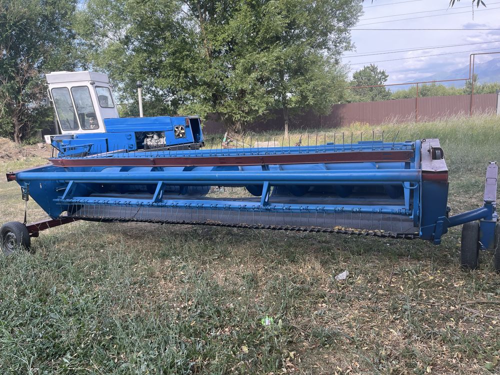 Продам комбайн E302