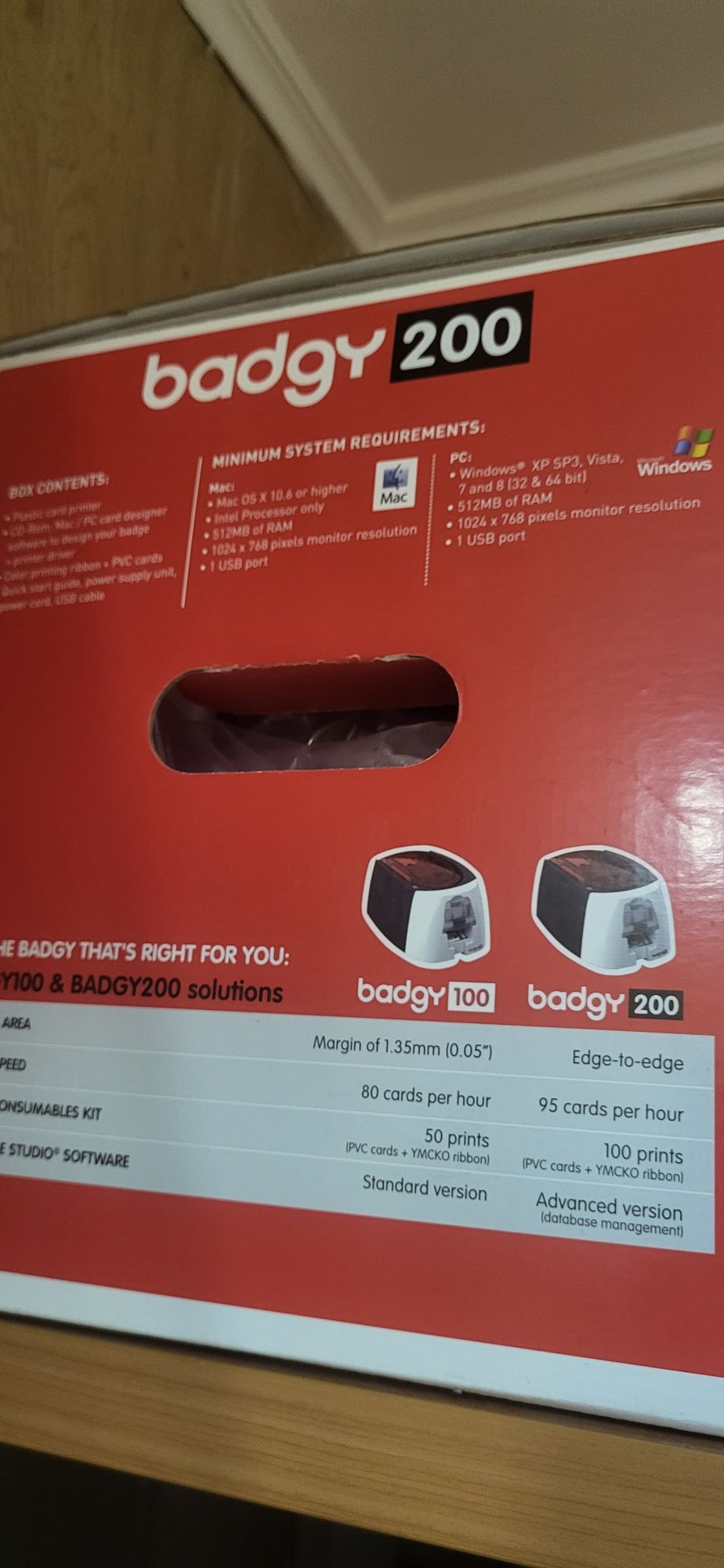 Принтер пластиковых карт Evolis Badgy 200