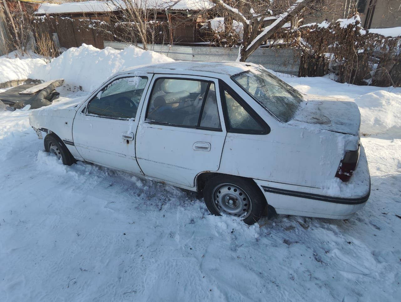 Нексия запчастии