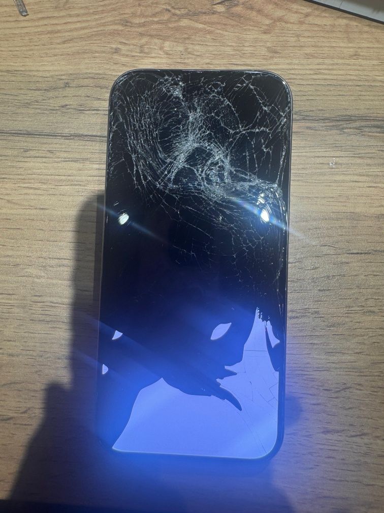 iPhone 15 pro 128gb рабочая плата