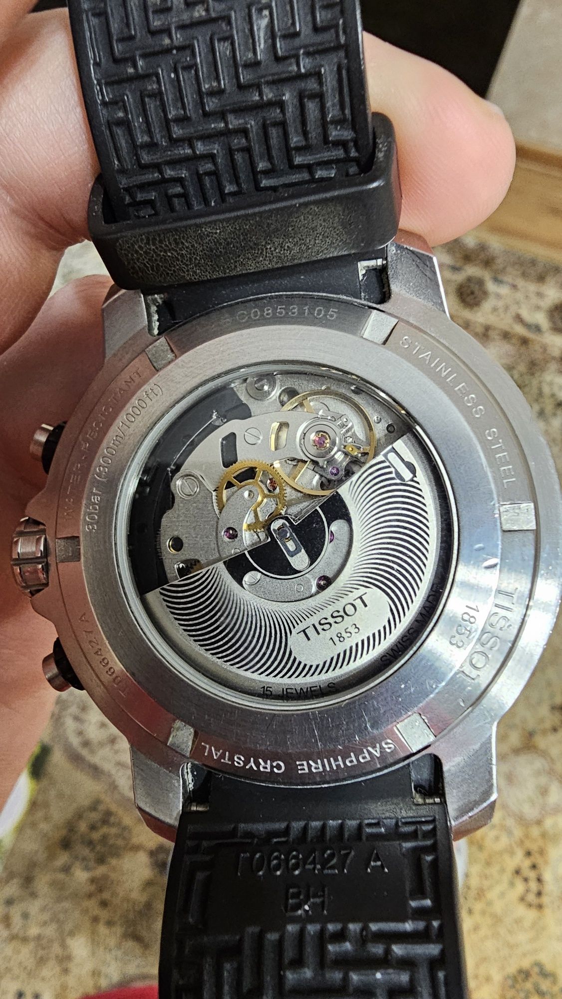Tissot швейцарские часы мужские