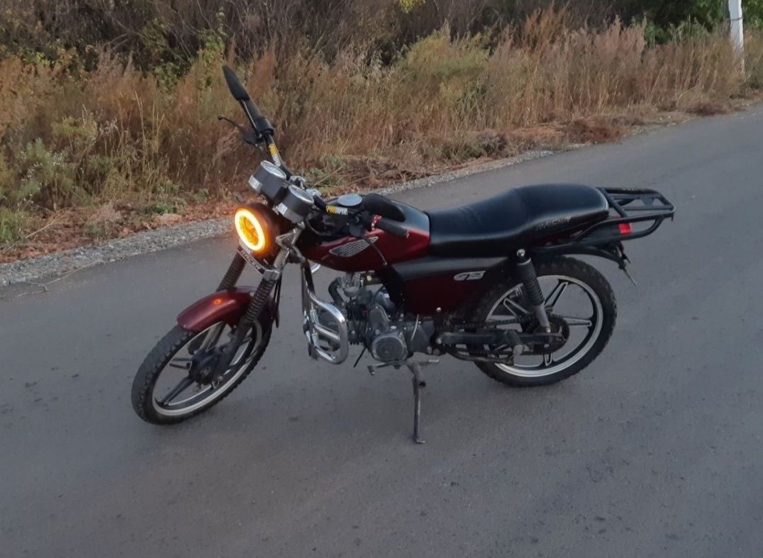 Продам мопед Racer Trophy 110