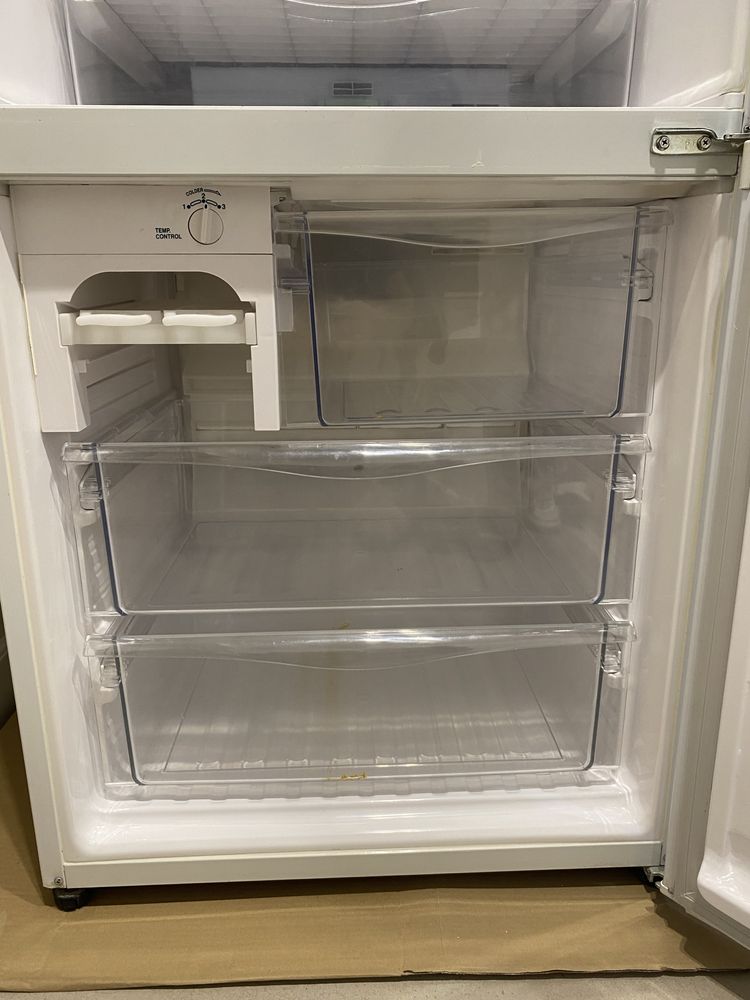 Холодильник Panasonic