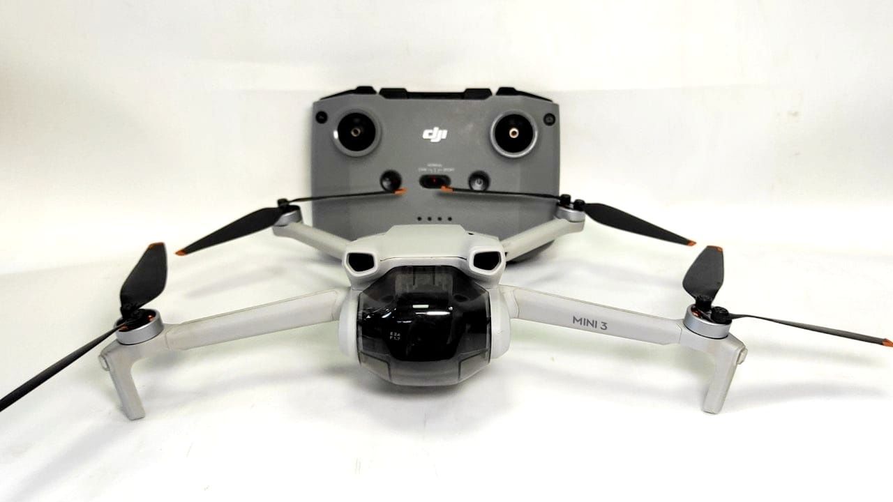 DJI Mini 3 квадрокоптер
