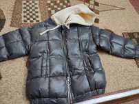 Продам куртки детские