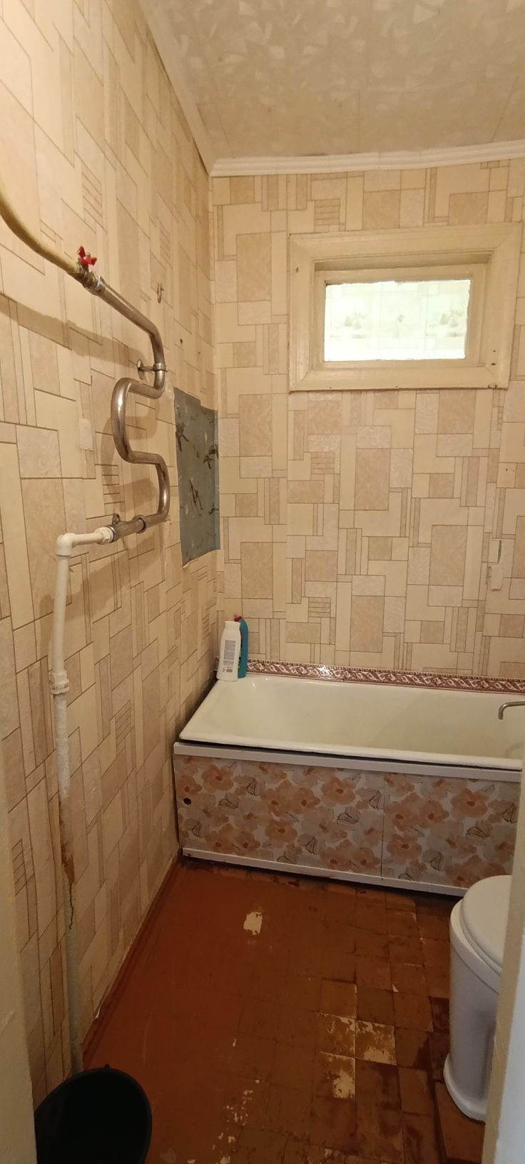 Продам 2-х ком Интернациональная 11