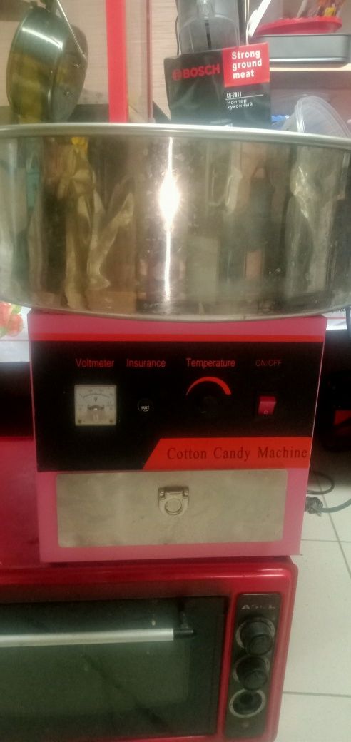 Продам аппарат попкорн и сахарной ваты.