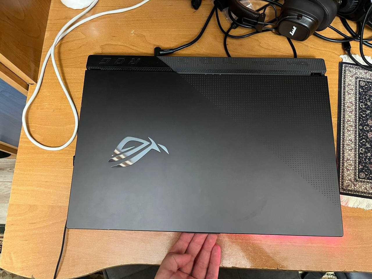 ASUS ROG Strix G713QR RTX 3070 R9 5900HX 32GB 300Hz 17.3"