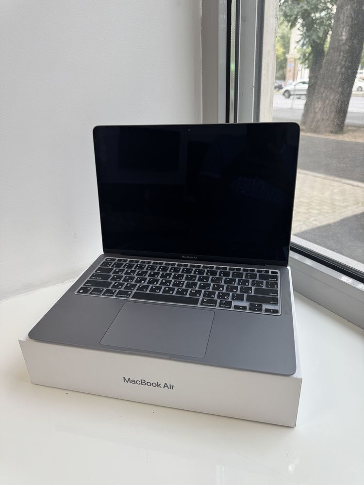 Macbook Air 13 М 1