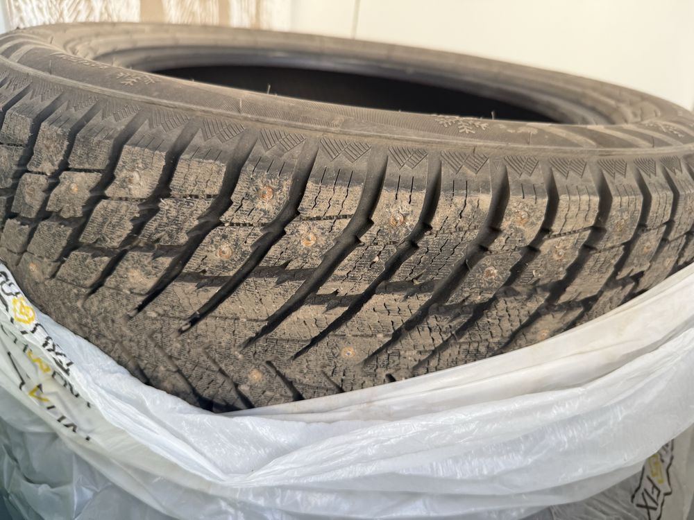 Зимние шины Zmax 225/55/18