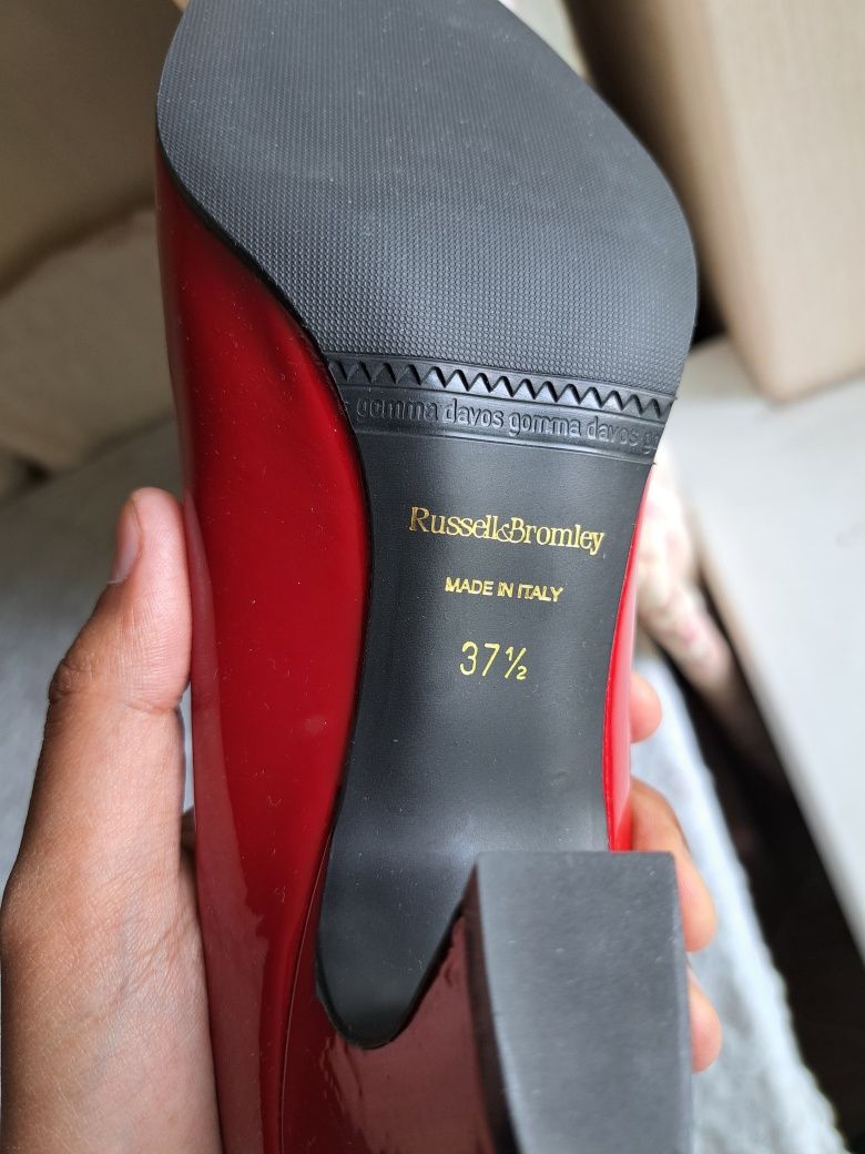 Туфли женские Russell Bromley