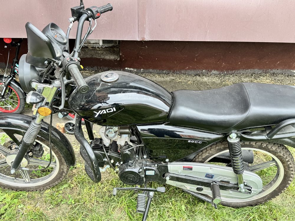Продам мотоцикл Яки 50 куб