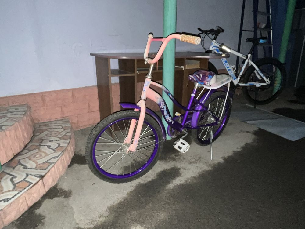 Продам срочно велик денткий и самакат