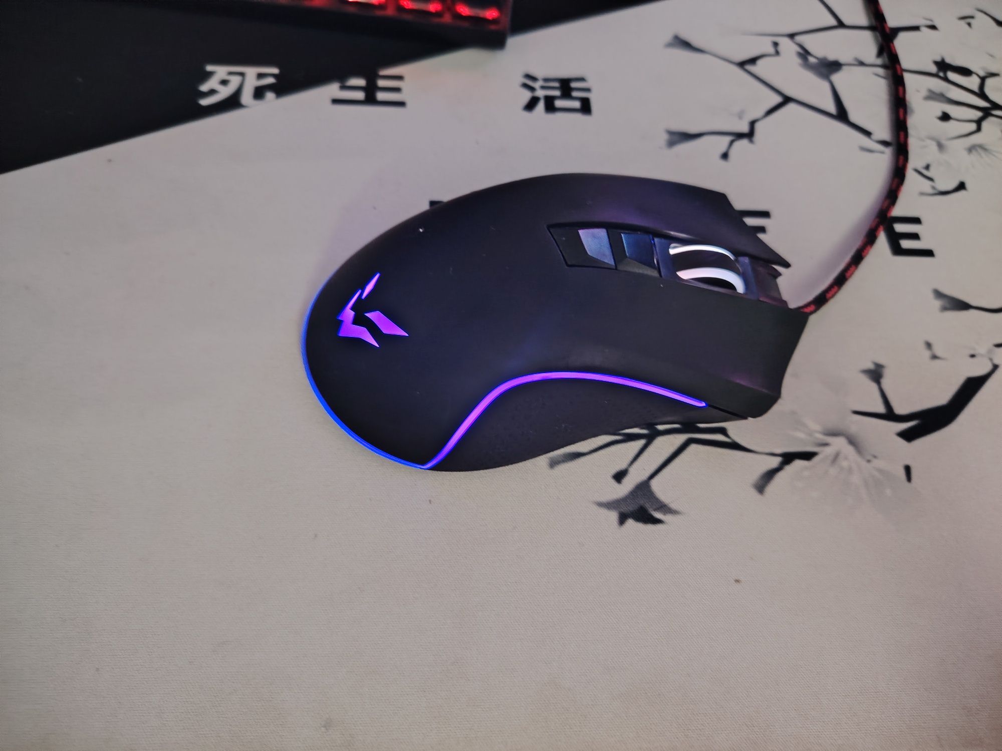 Продам игровую мышку Ardor Gaming Fury