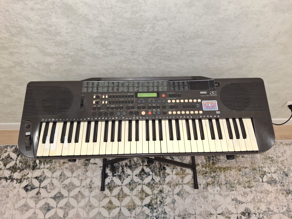 KORG I5 синтезатор