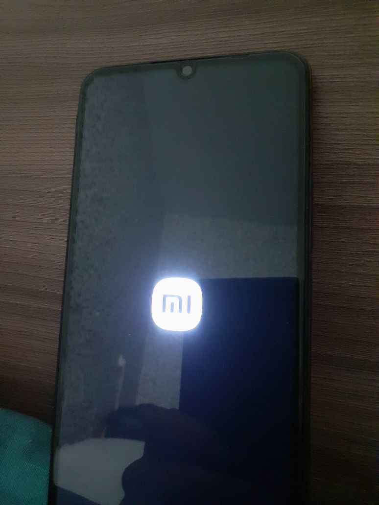 Обменяю Redmi 13c 256g