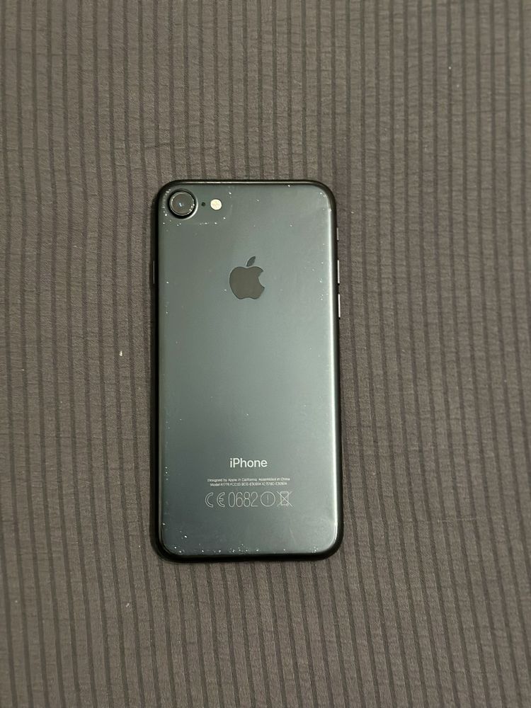 Iphone 7, 32 гб.