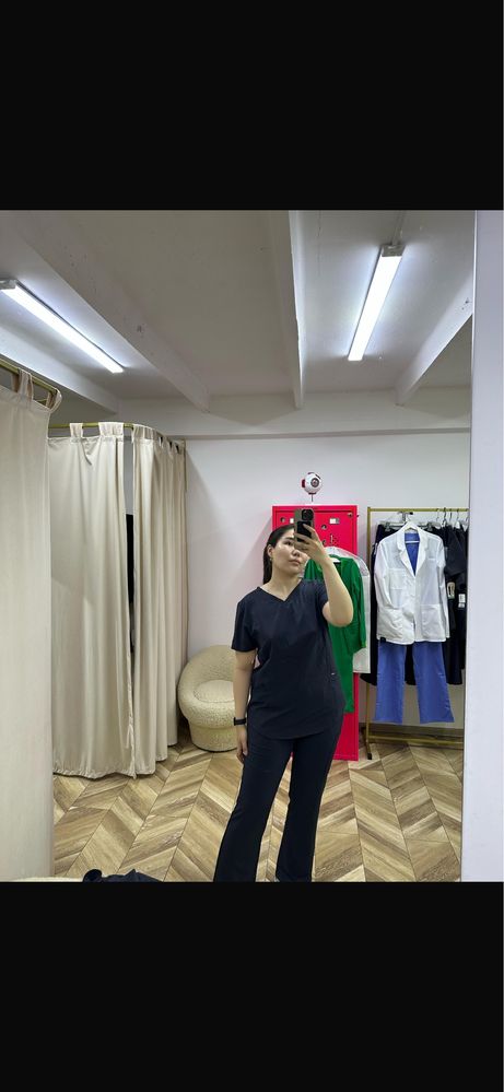 Продам хир. Костюм тройку