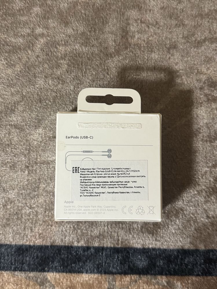 Продам airpods проводные