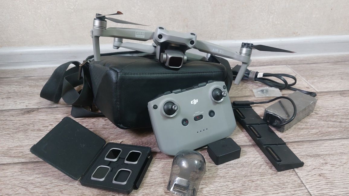 DJI Air 2S Fly More Combo.