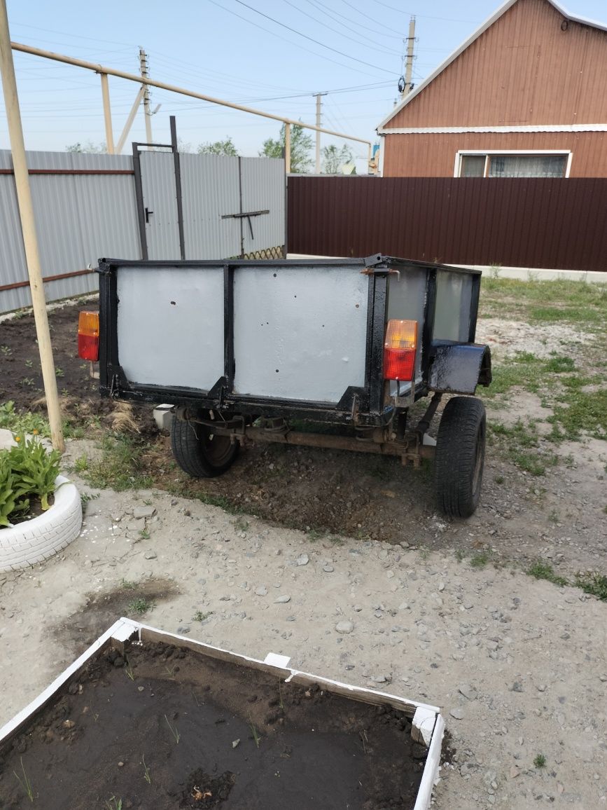 Срочно продам прицеп для перевозки скота