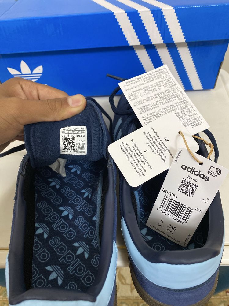 Adidas spezial кроссовки, абсолютно новые