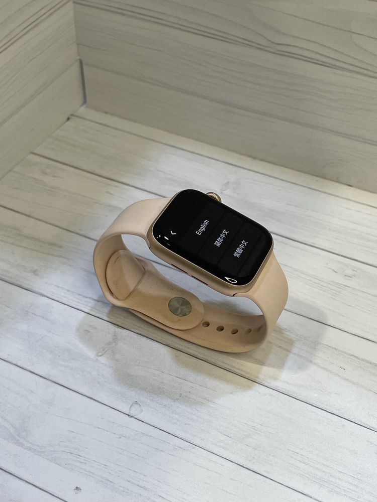Apple Watch SE 44mm |Эпл вотч СЕ  44 мм|