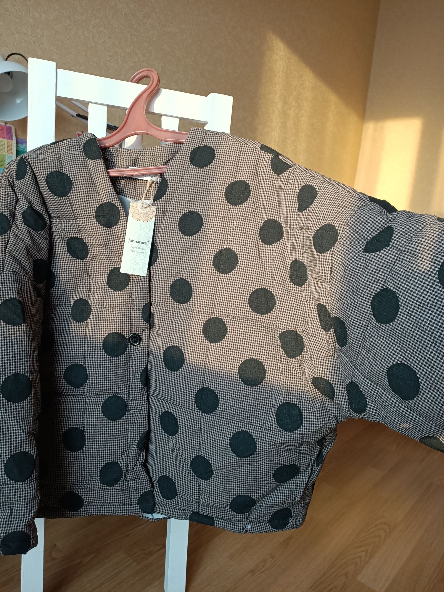 Продам женские вещи,листай карусель