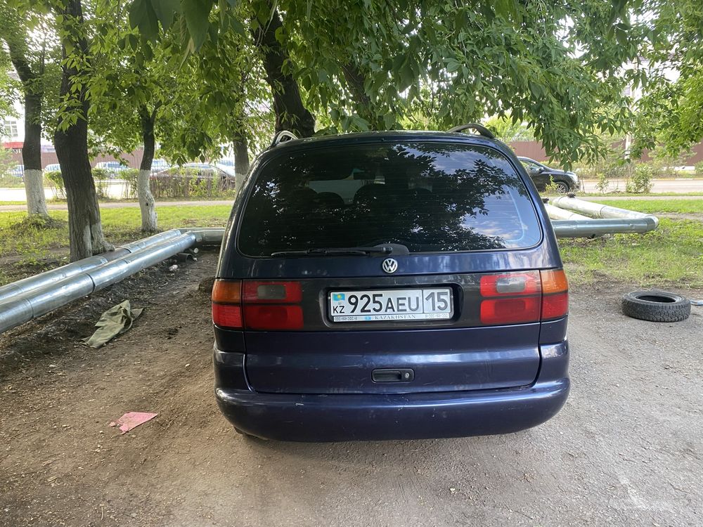 Продам минивен шаран