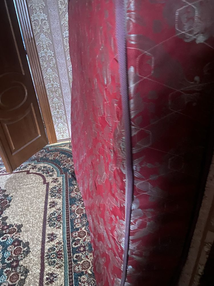 Сандык и матрас