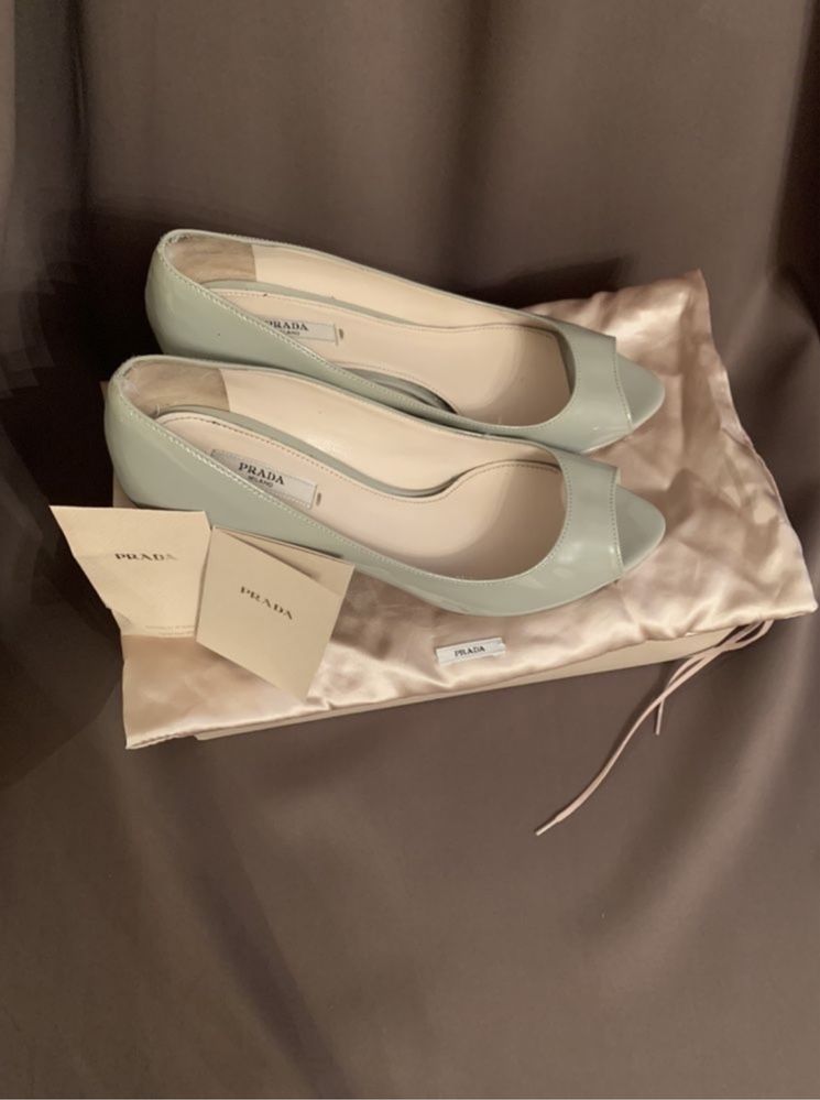 Туфли Prada