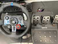 Руль Logitech G29