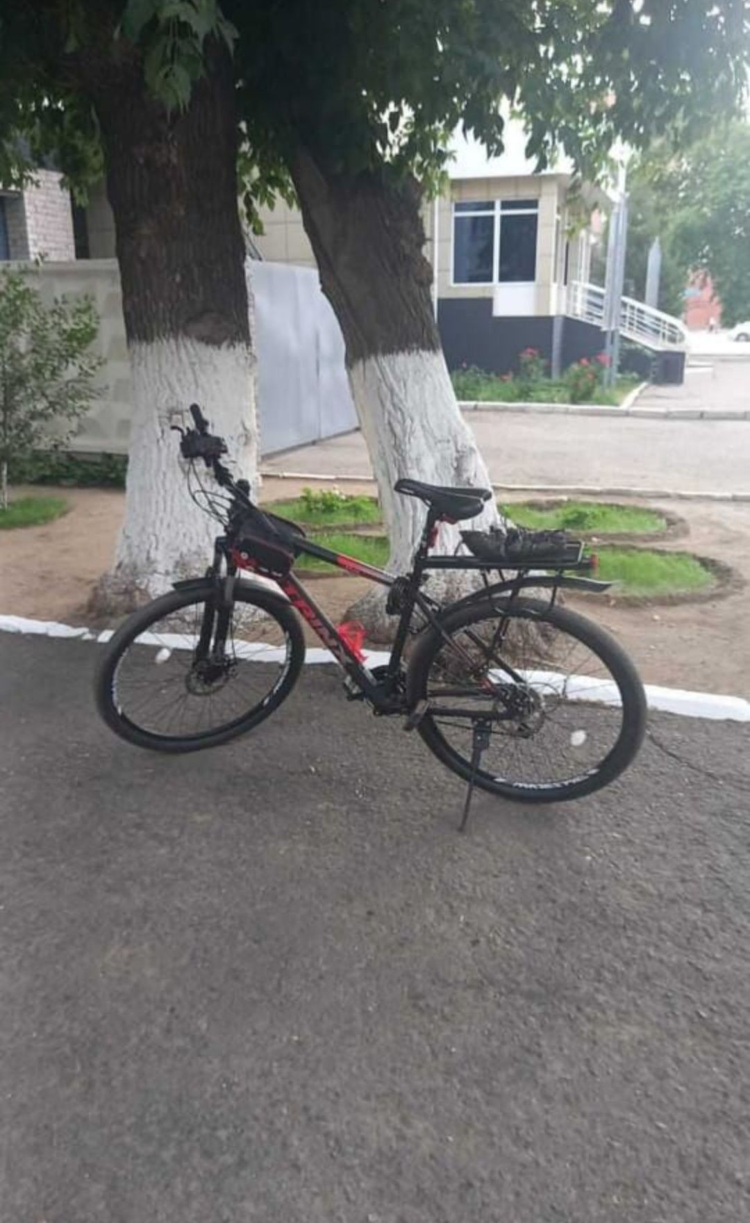 Продам Trinx M139