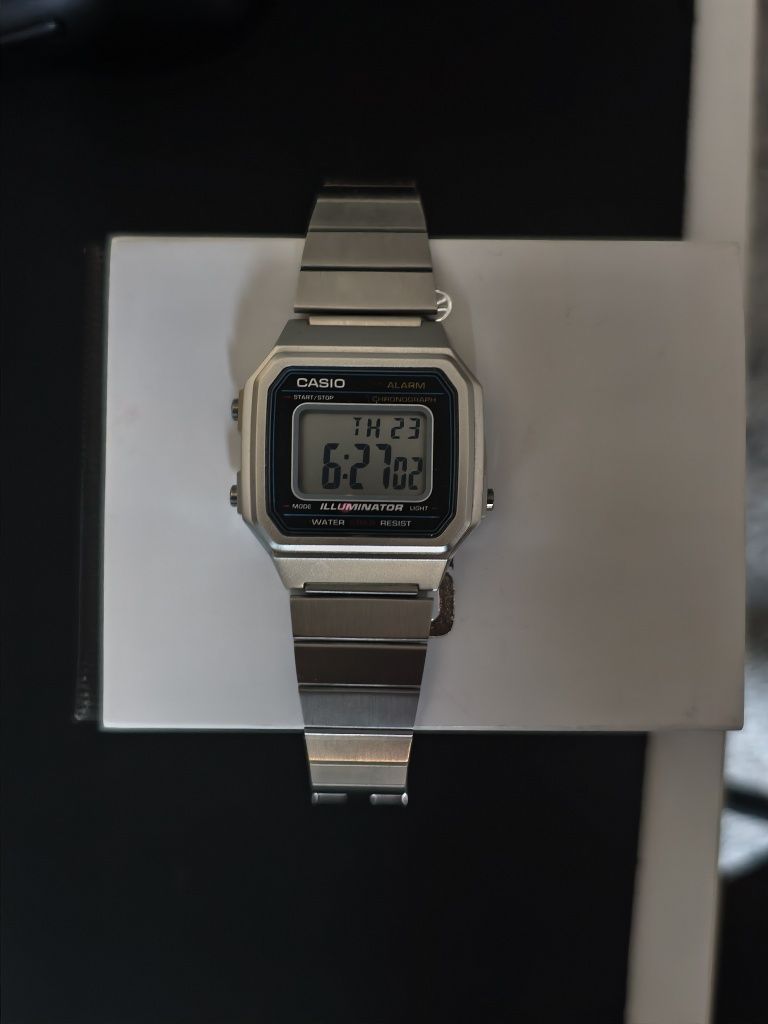 Часы Casio b650  продается