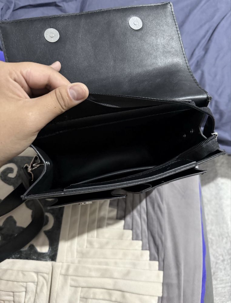 Продам сумку в отличном состоянии