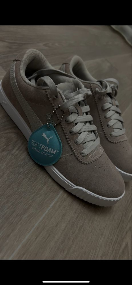 Кроссовки женски puma