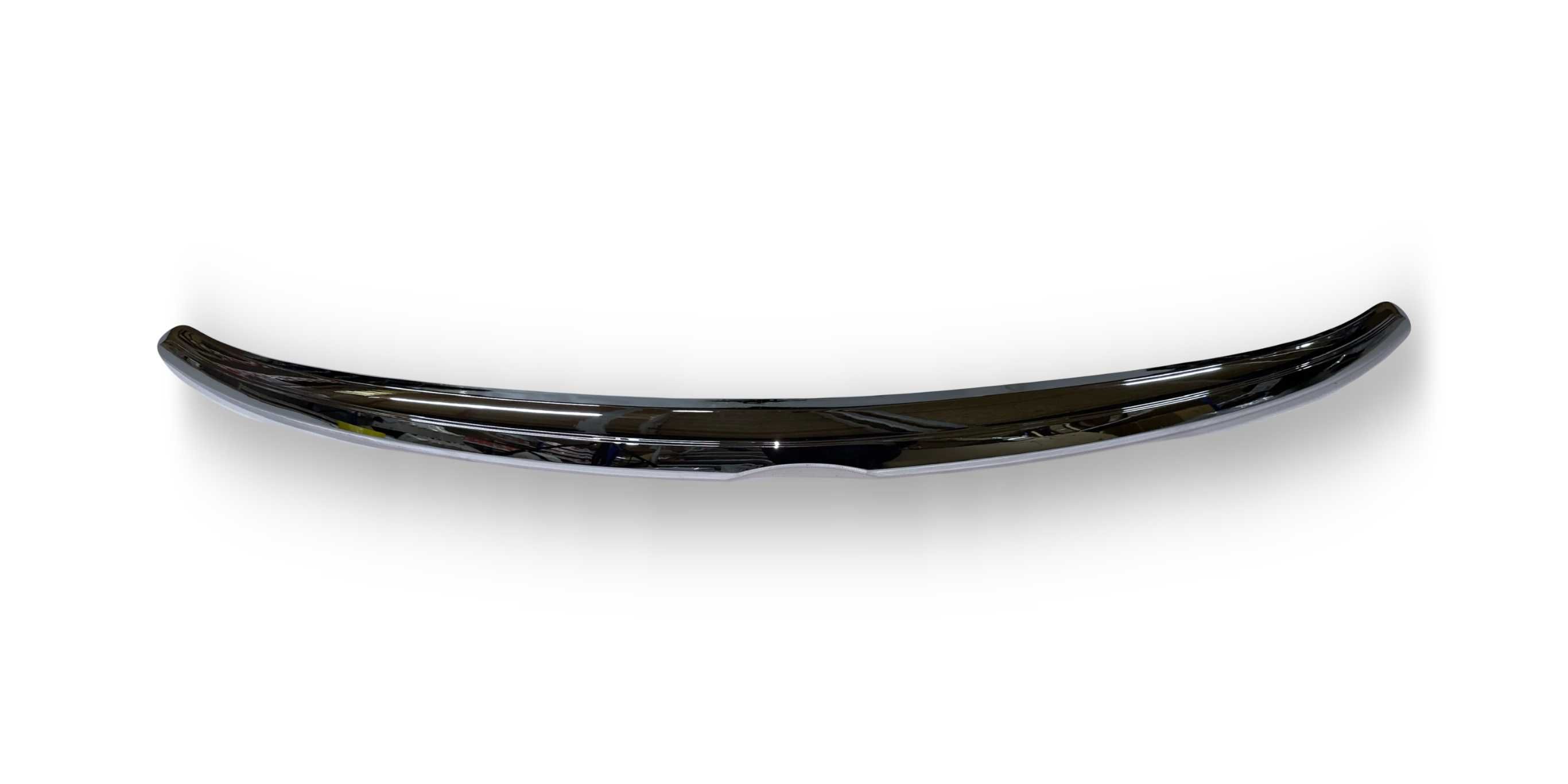 Молдинг капота Camry V50 15-17