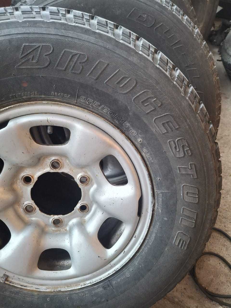 Шины с дисками 255/70 R15C