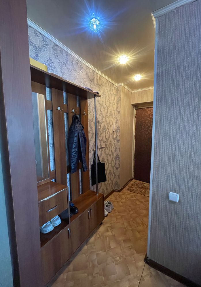 Продам 2-х комнатную квартиру в центре города/ писать на Whats app
