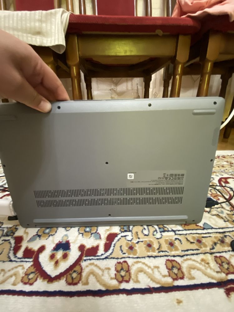Продается  Ноутбук Lenovo