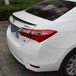 Спойлер зад багажника Toyota Corolla