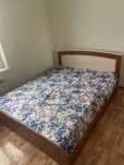 Продам двуспальнюю кровать 160*200