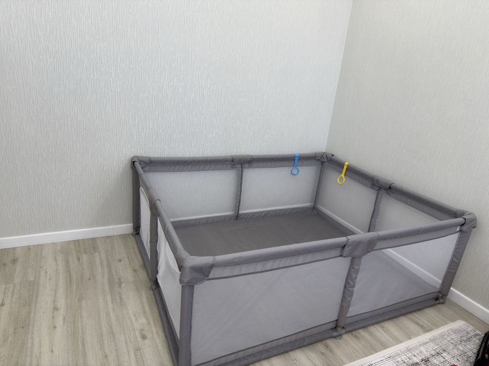 Продам манеж отличного качества