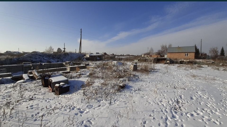 Продам дачу в Ахмирово. Есть фундамент под постройку дома