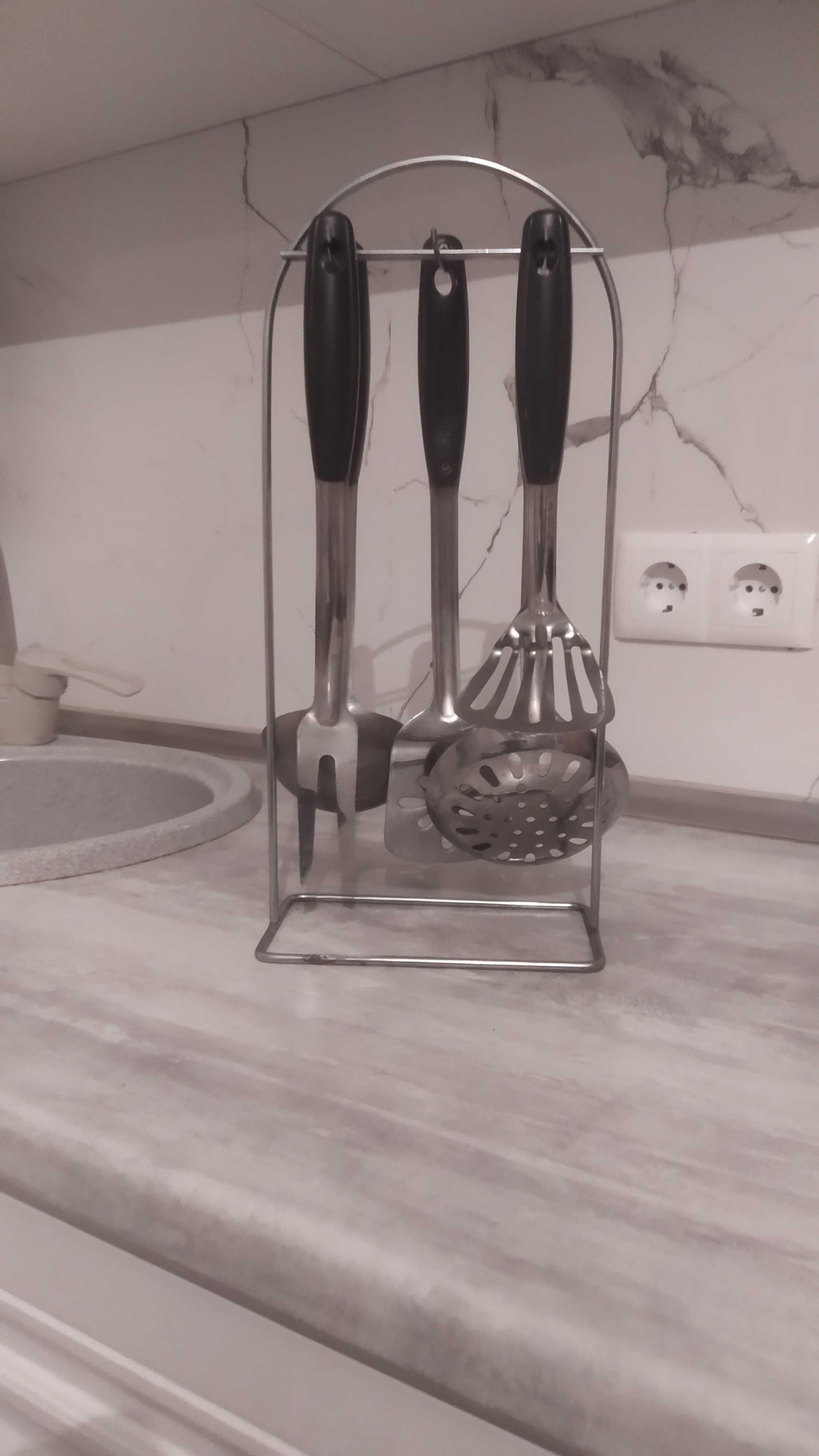 Продам набор для кухни из качественного металла б/у