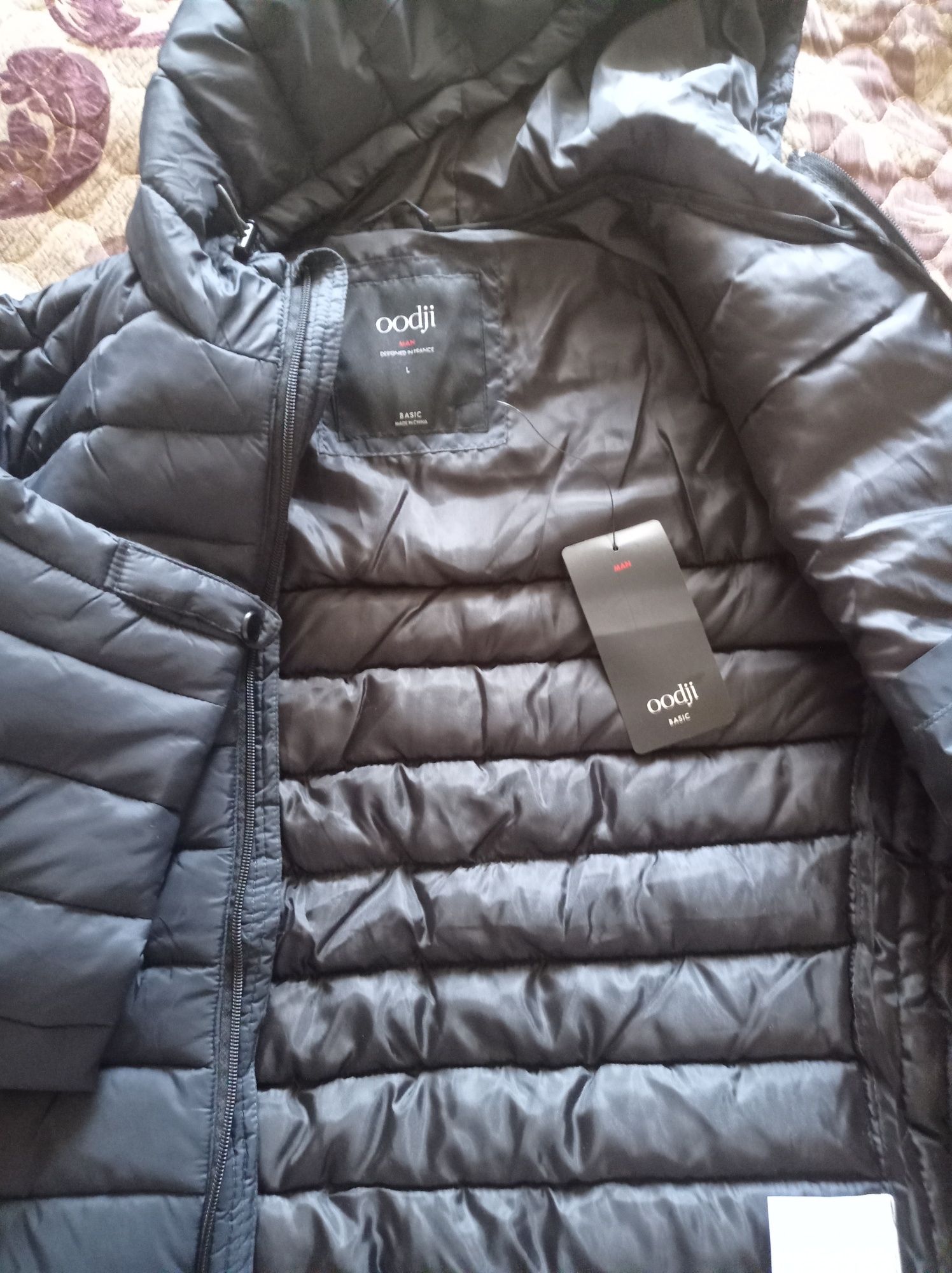Продам мужскую куртку Odji