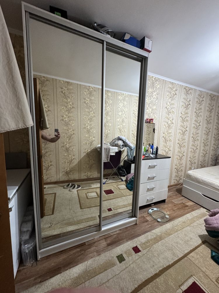 Продам мебель с связи переездом