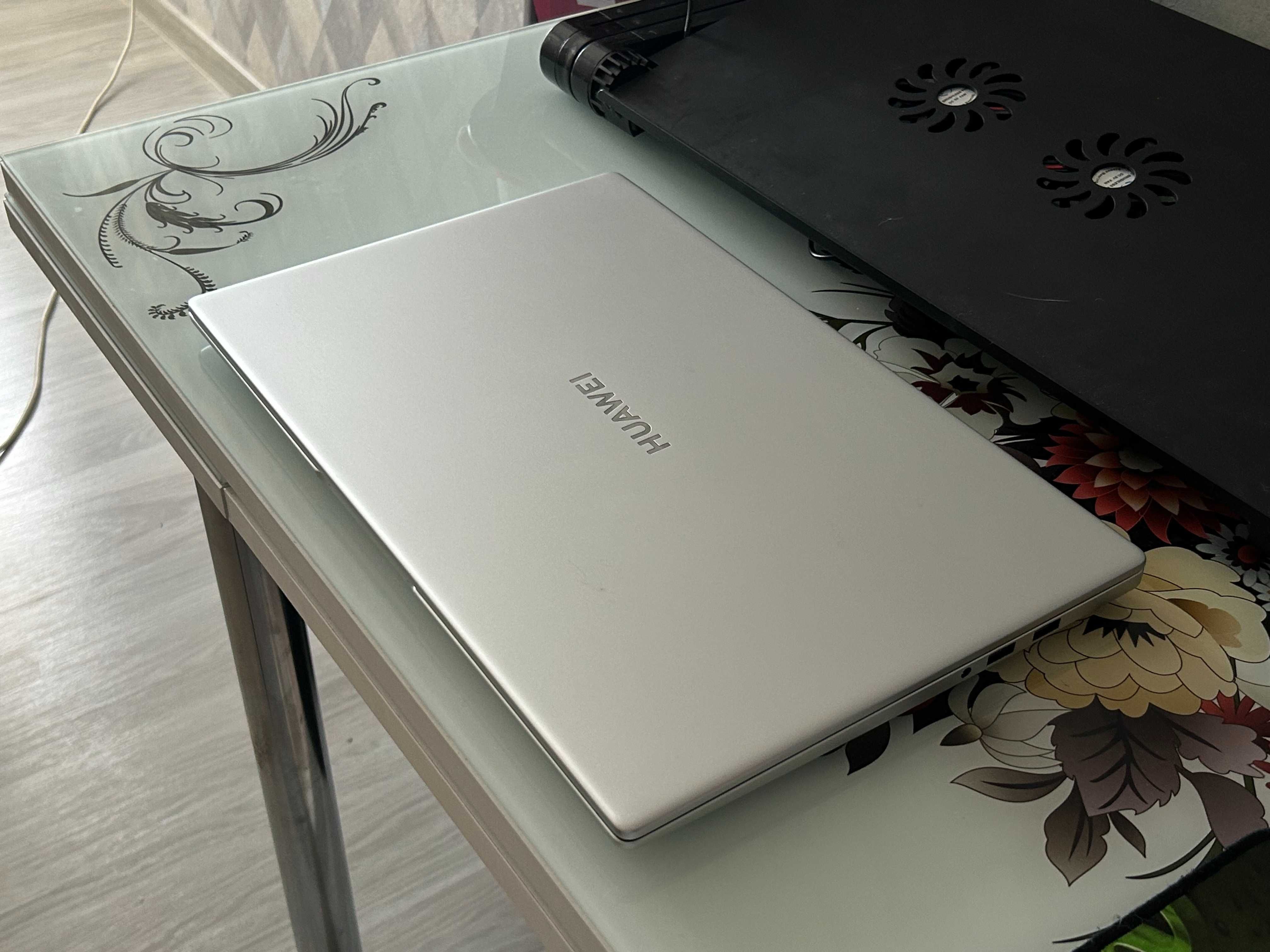 HUAWEI MateBook D15