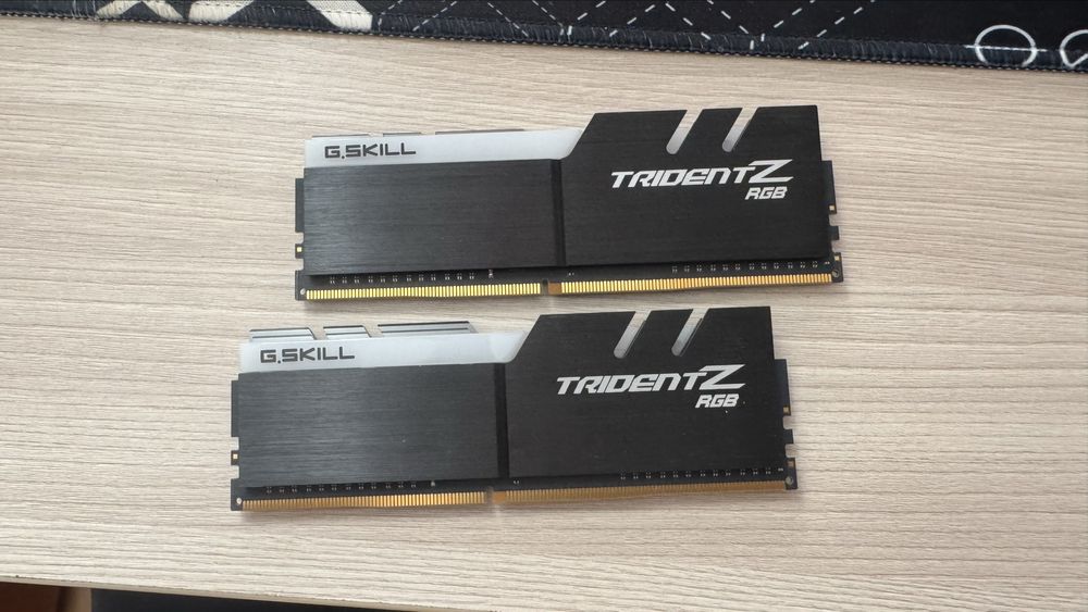 Озу TridentZ 8+8 гб